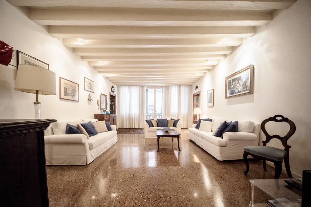 Apartamento Accademia Terrazza Venecia Exterior foto