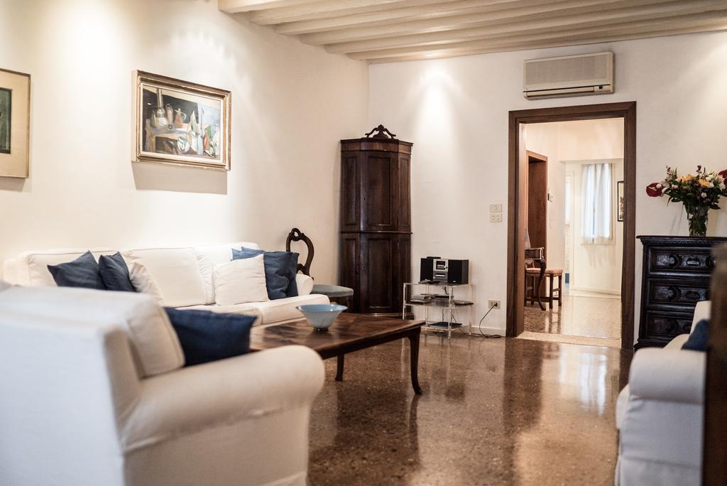 Apartamento Accademia Terrazza Venecia Exterior foto