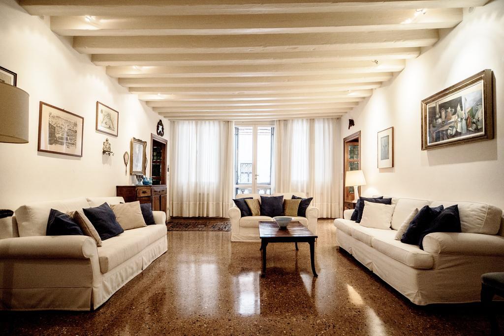 Apartamento Accademia Terrazza Venecia Exterior foto