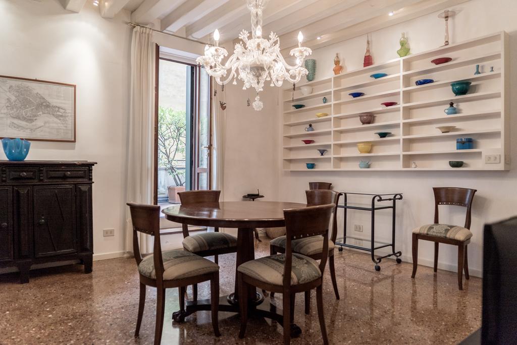 Apartamento Accademia Terrazza Venecia Exterior foto